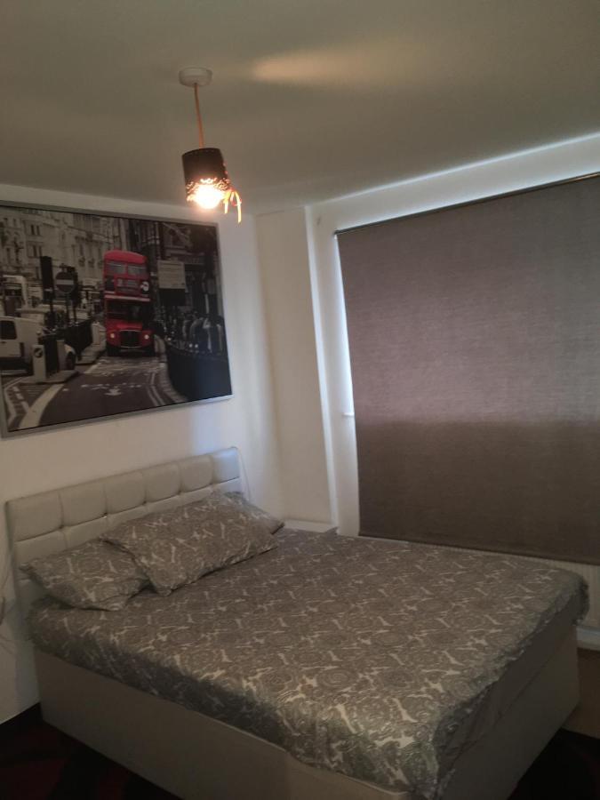1 Bed Apt Near Canary Wharf London City Centre מראה חיצוני תמונה